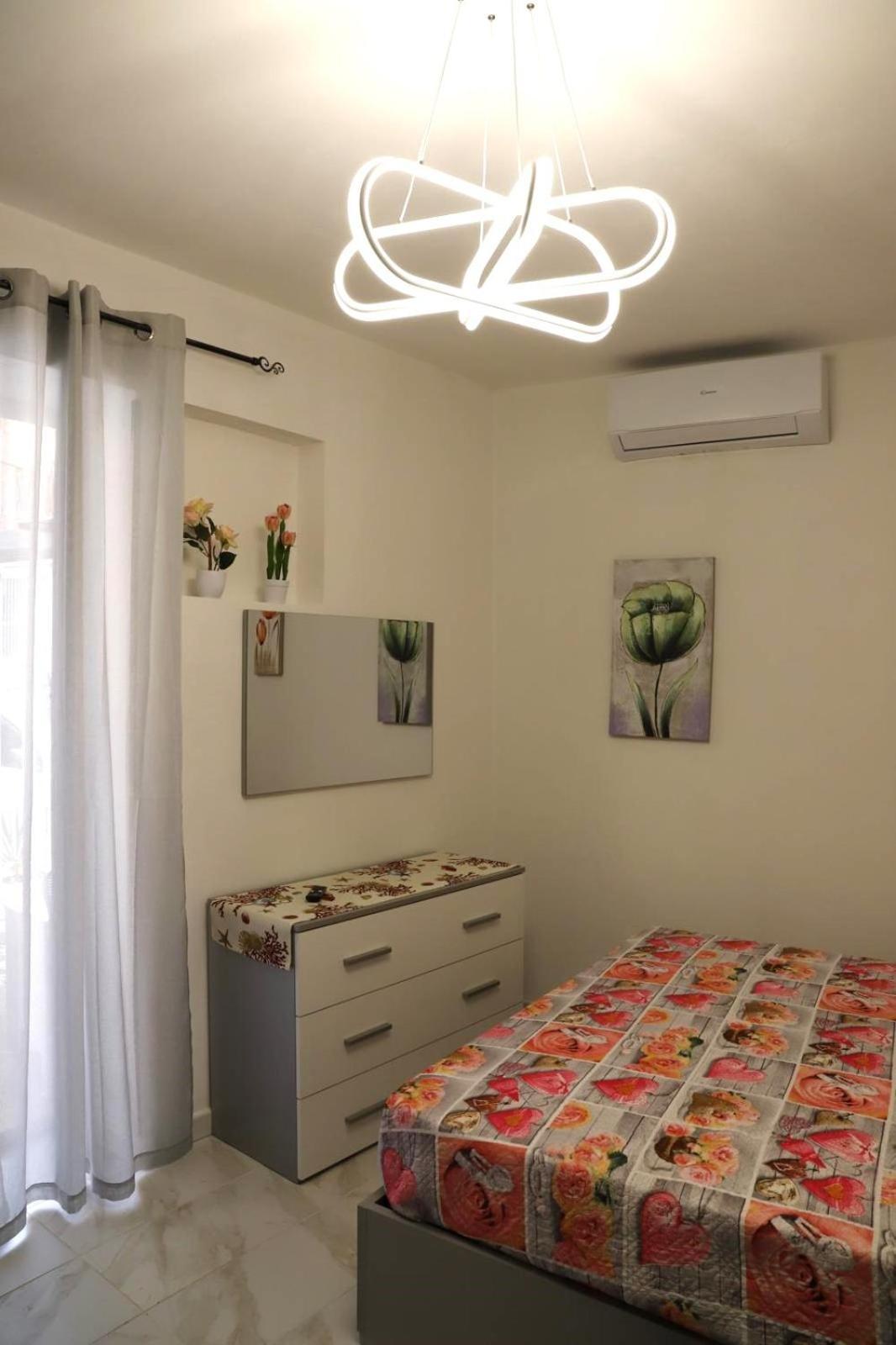 Lo Scarrozzo Room Palermo Exterior foto