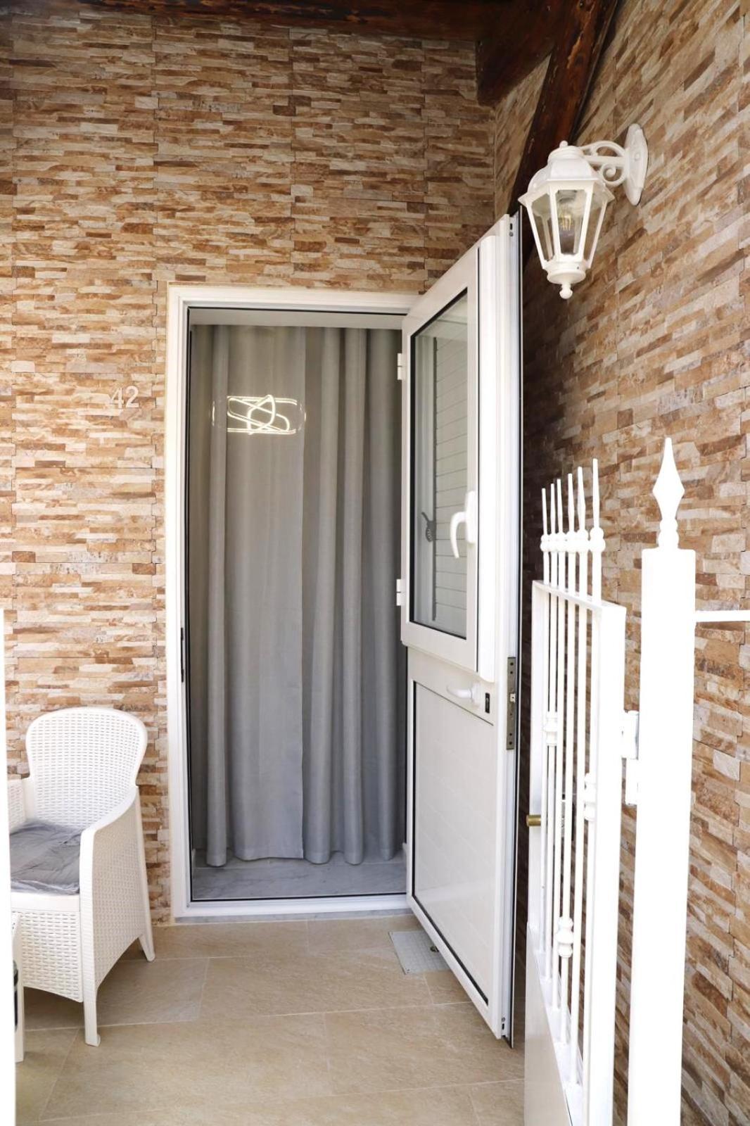 Lo Scarrozzo Room Palermo Exterior foto